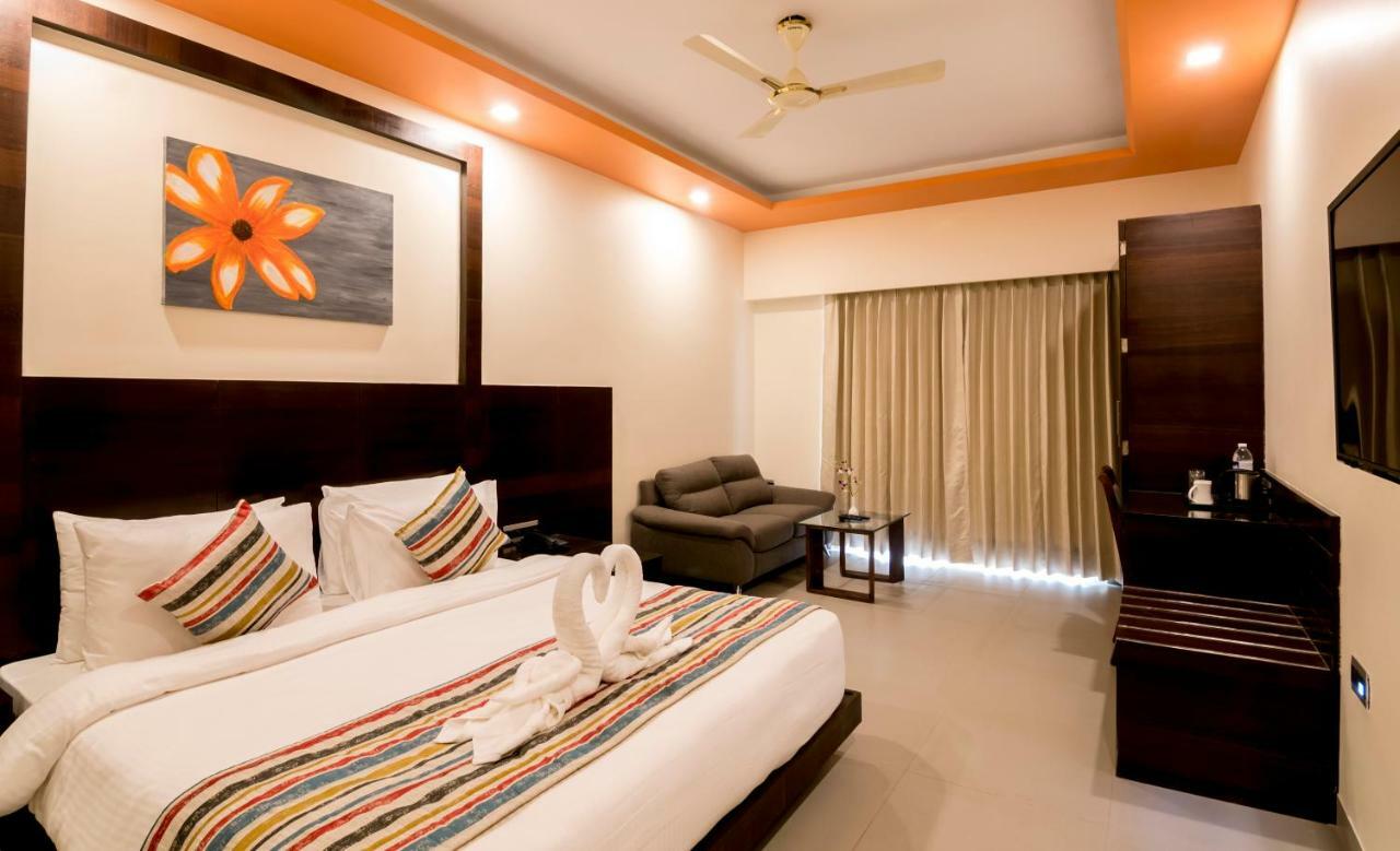 Regenta Central North Goa, Arpora Exterior photo